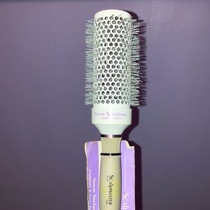 ScalpMaster Round Brush